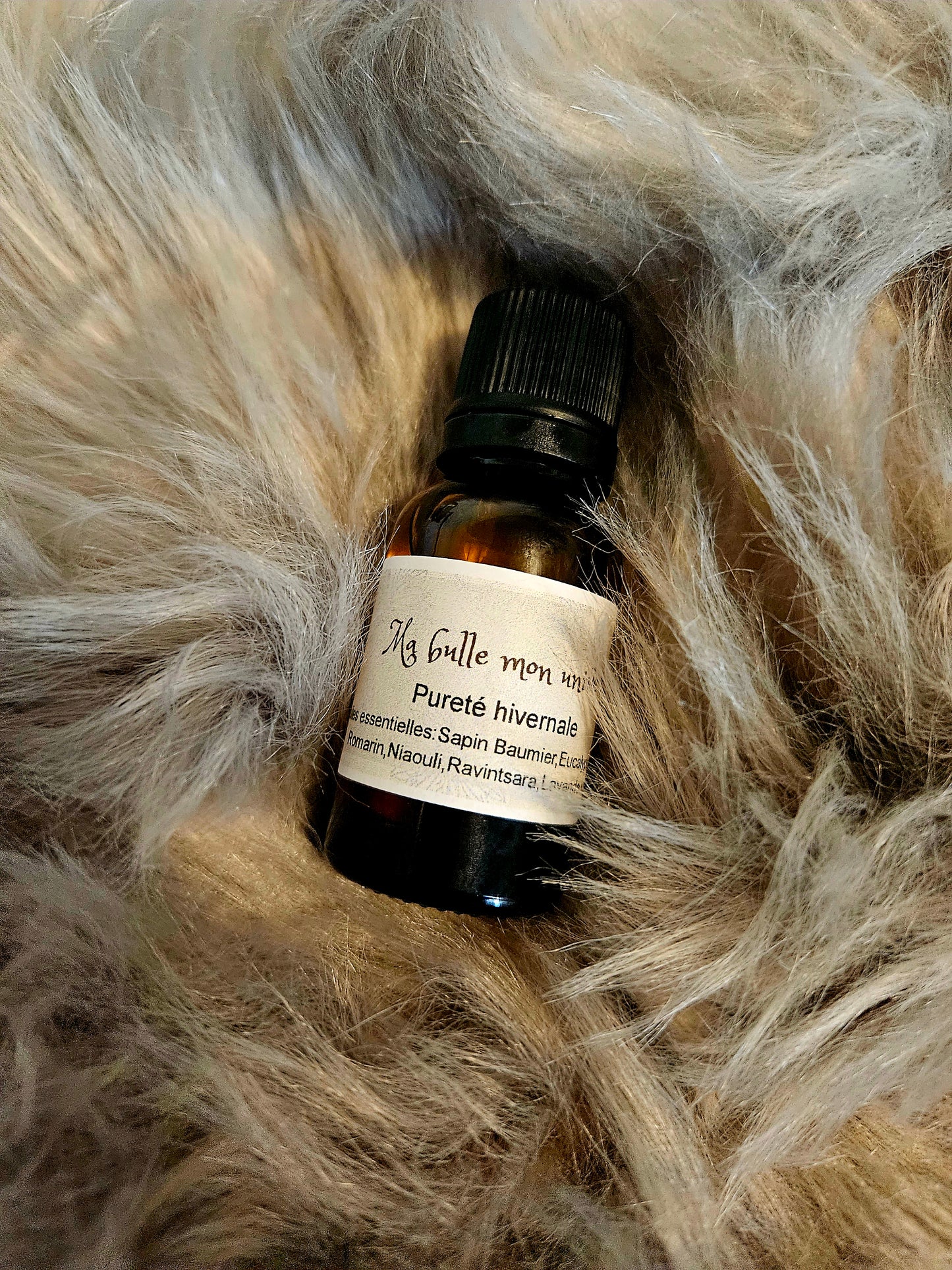 Synergie Pureté hivernale (Sapin baumier,Eucalyptus,Romarin ,Niaouli,Ravintsara,Lavande vraie)