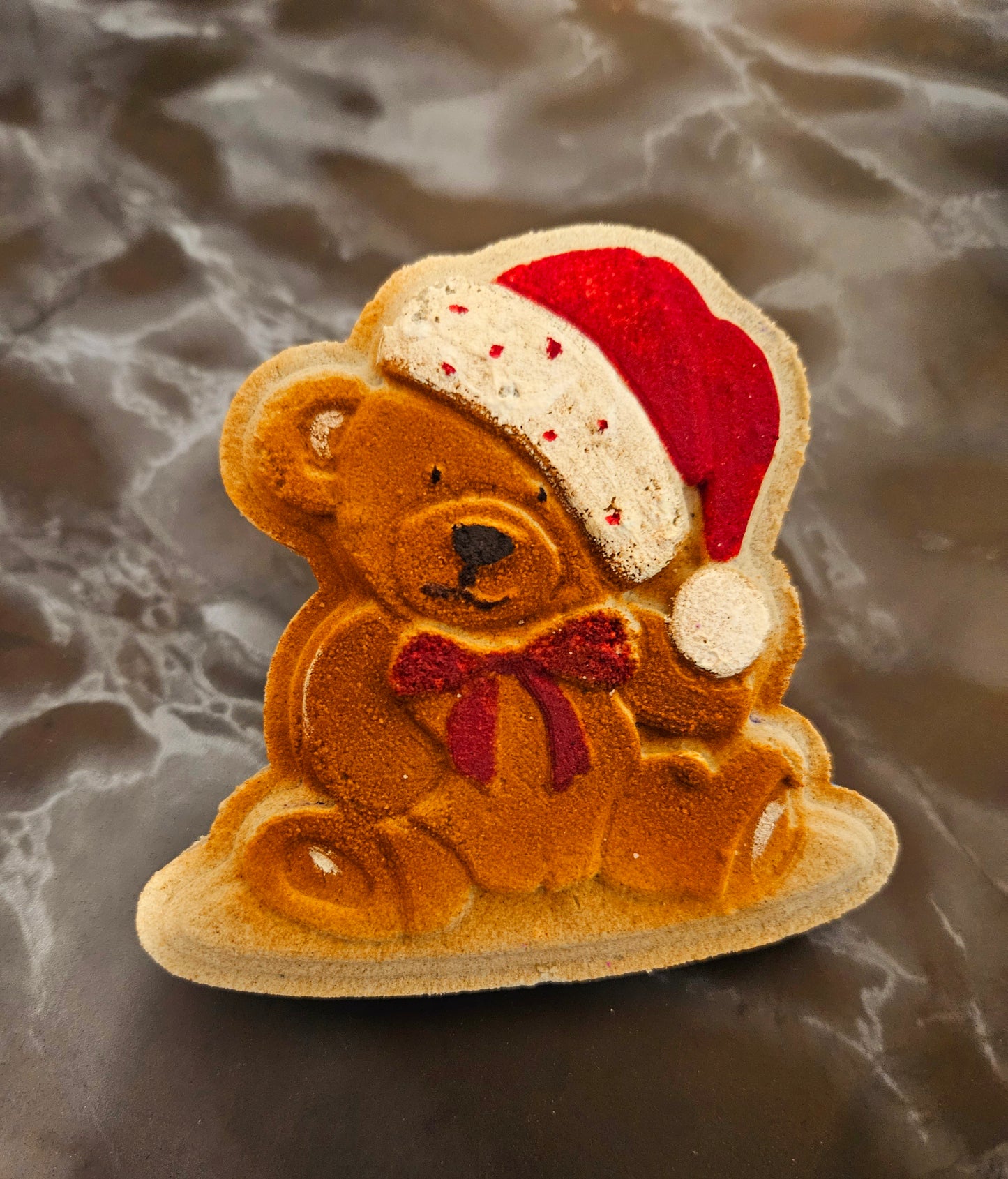 Ourson de Noël avec insertions de couleurs Love spell