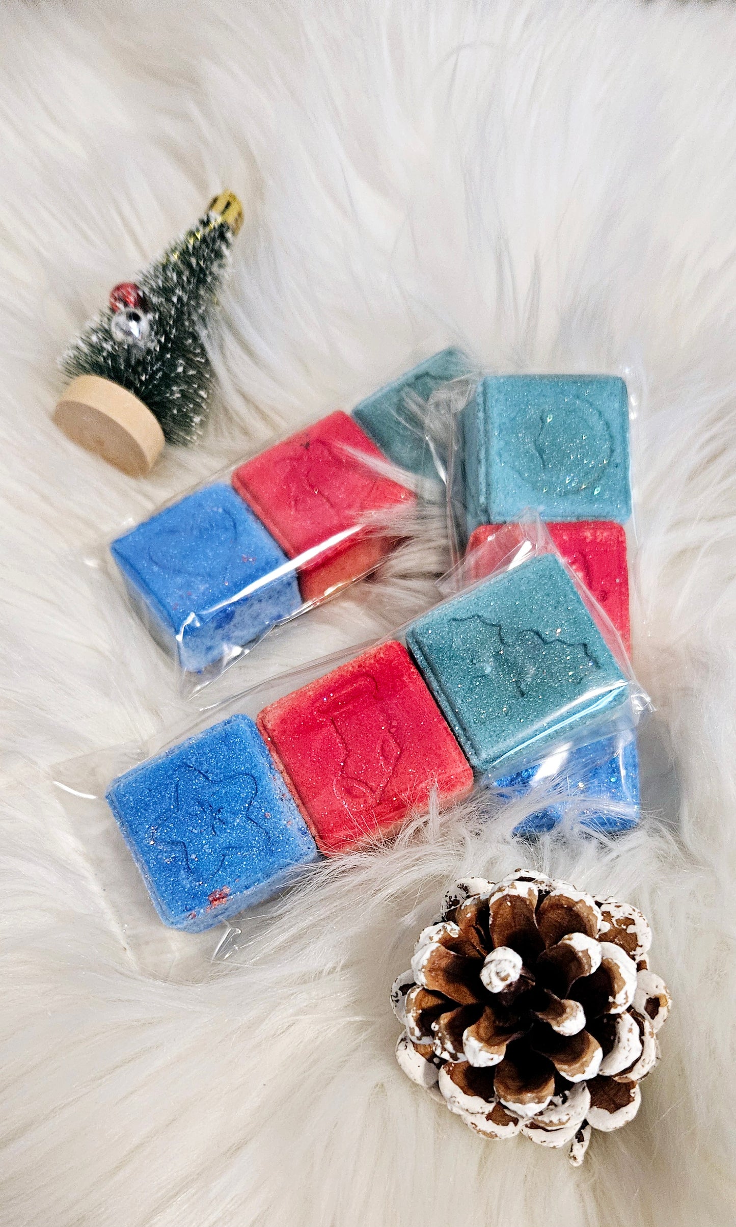 Bombe de Noël avec insertions de couleurs candy crush (paquet de 3)