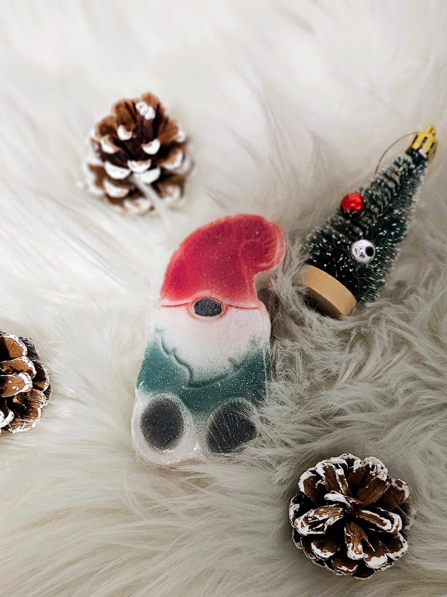 Bombe gnome avec insertions de couleurs