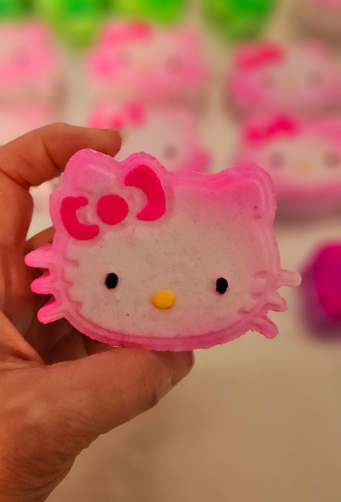 Bombe chaton avec insertions de couleurs jolly ranger melon d'eau