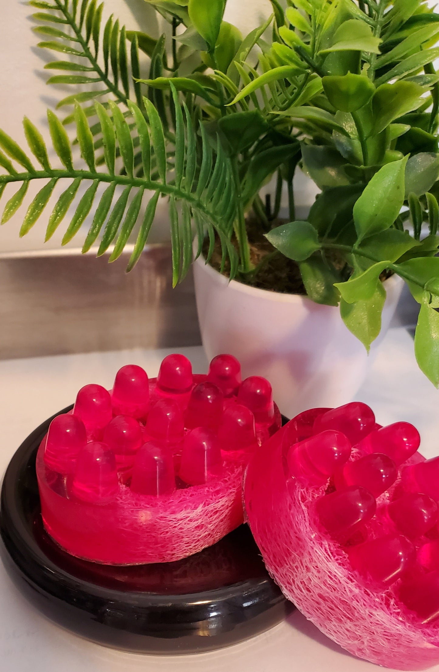 Savon massage avec loofah pour exfoliation aux huiles essentielles