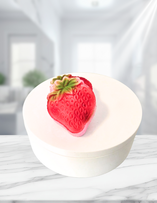 Bombe fraises avec insertions de couleurs