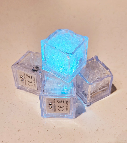 Cube lumineux pour le bain